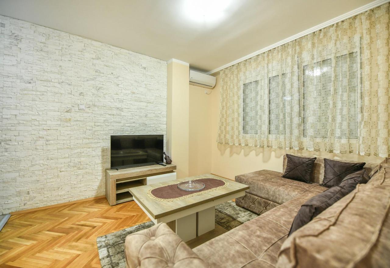 Apartman Centar 2 Podgorica Eksteriør billede